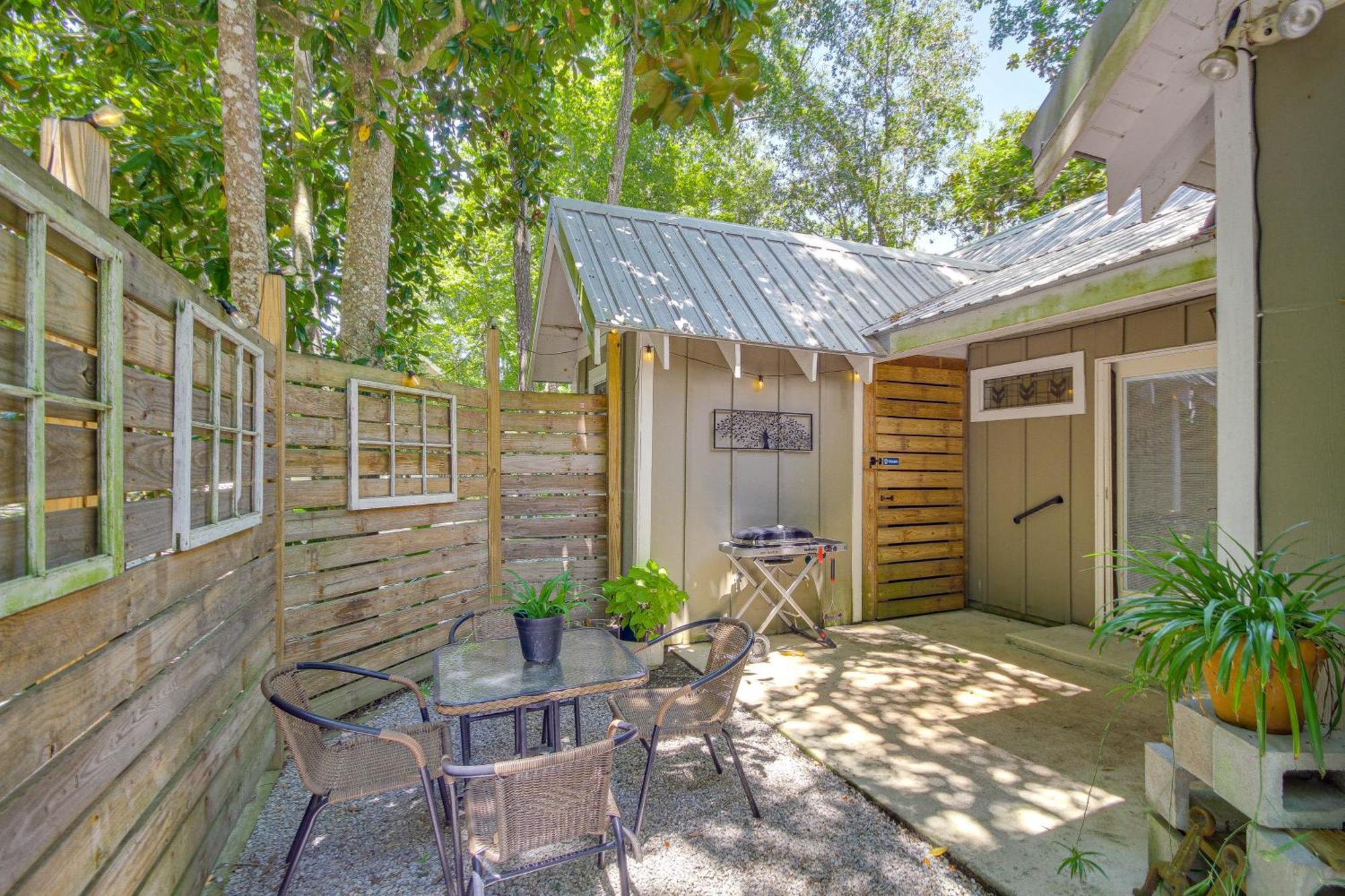 Historic Biloxi Bay Cottage With Beautiful View Ocean Springs Exterior photo